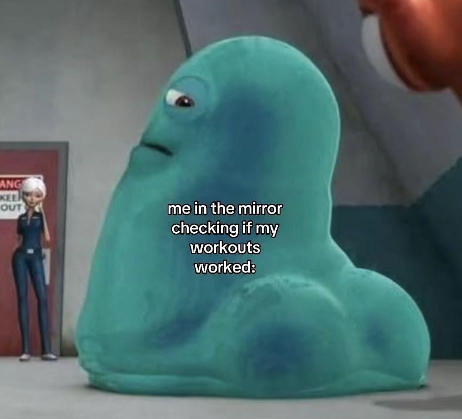 ANG KEE OUT me in the mirror checking if my workouts worked: