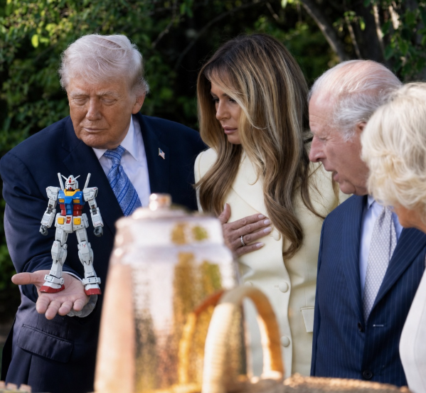 Trump Gundam 