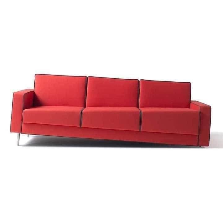 Optical illusion couch