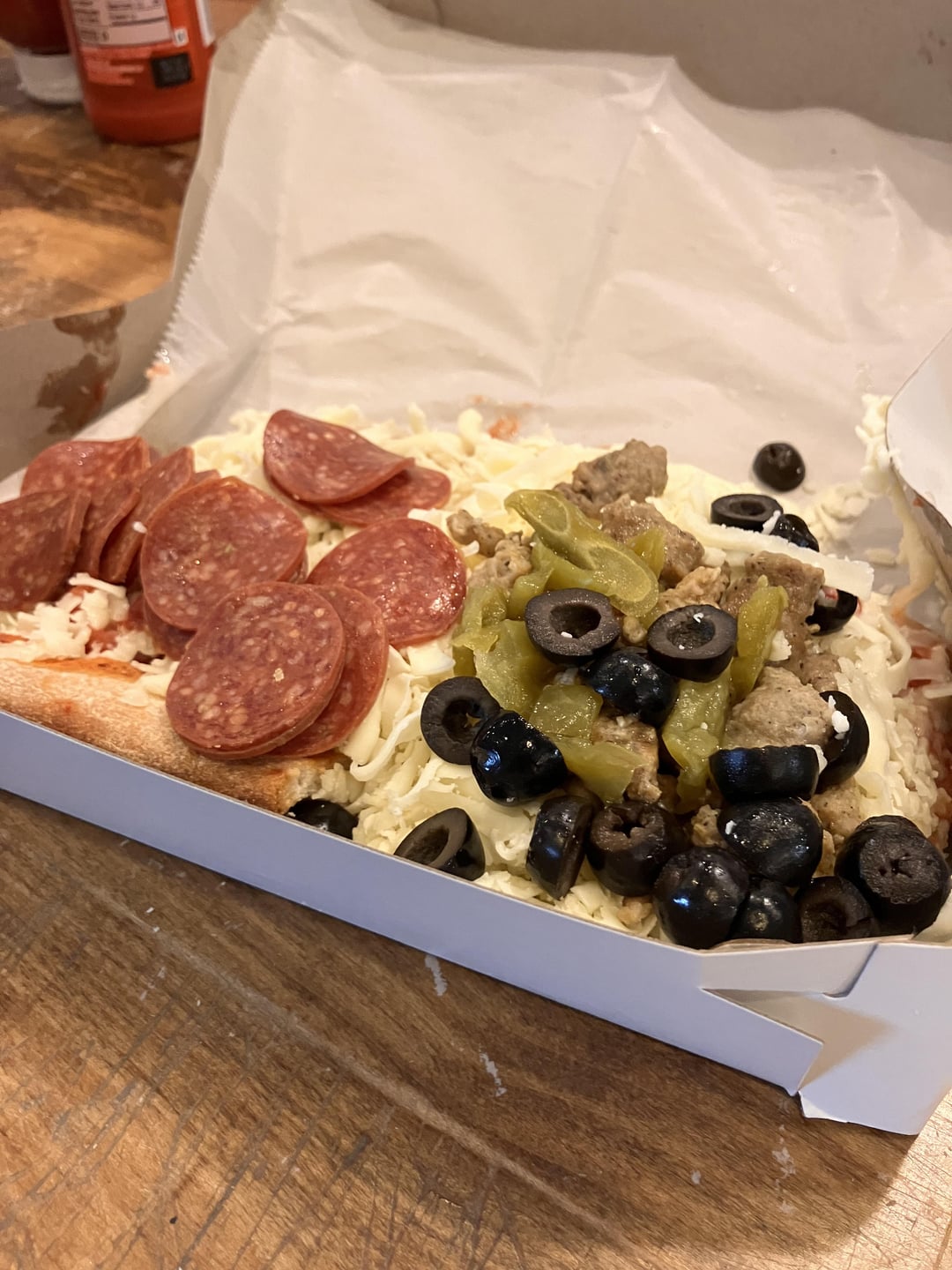 Ohio valley style pizza
