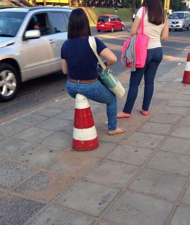 That can't be comfortable