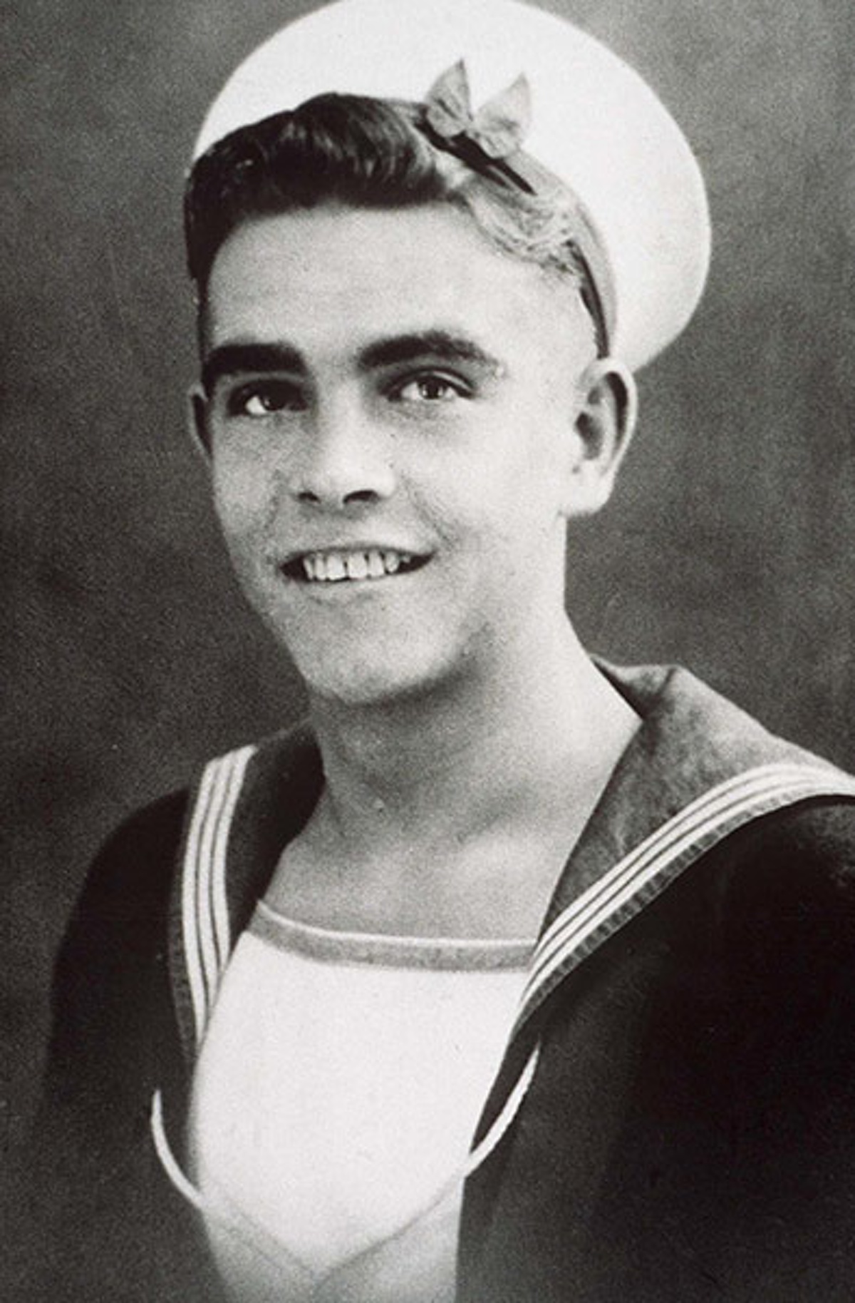 Sean Connery, Royal Navy, 1946