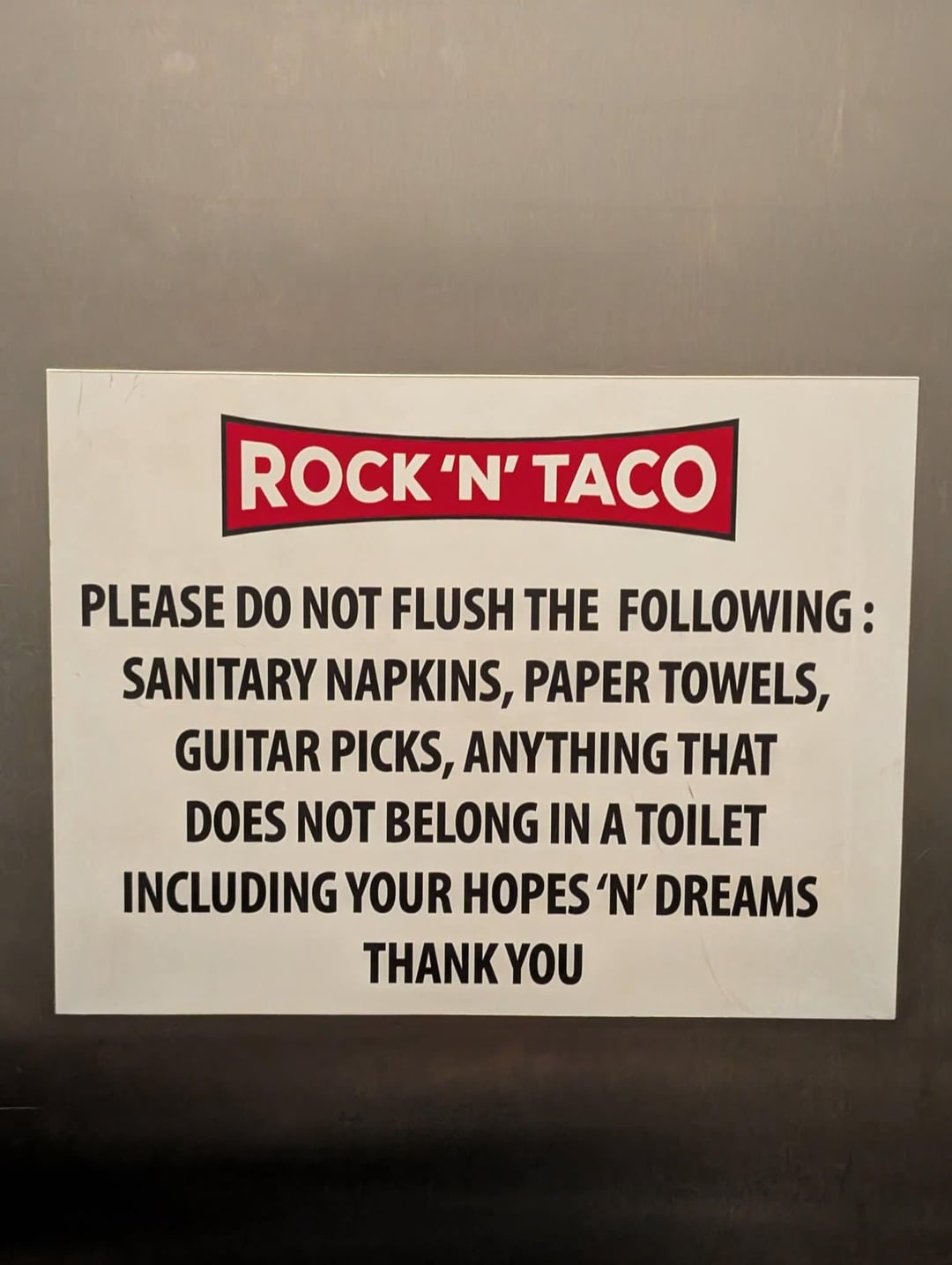 Fun Raphics Don't do it | Funny Store Signs | Know Your Meme