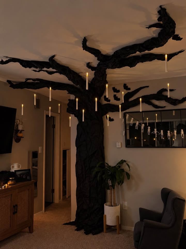 This tree sculpture | Awful Taste, But Great Execution | Know Your Meme